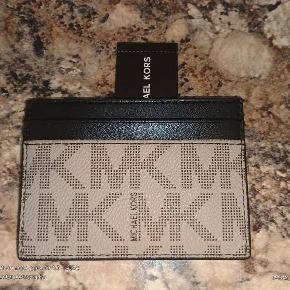 Michael Kors Black and Grey Wallet Card Holder Nwt - Picture 4 of 6